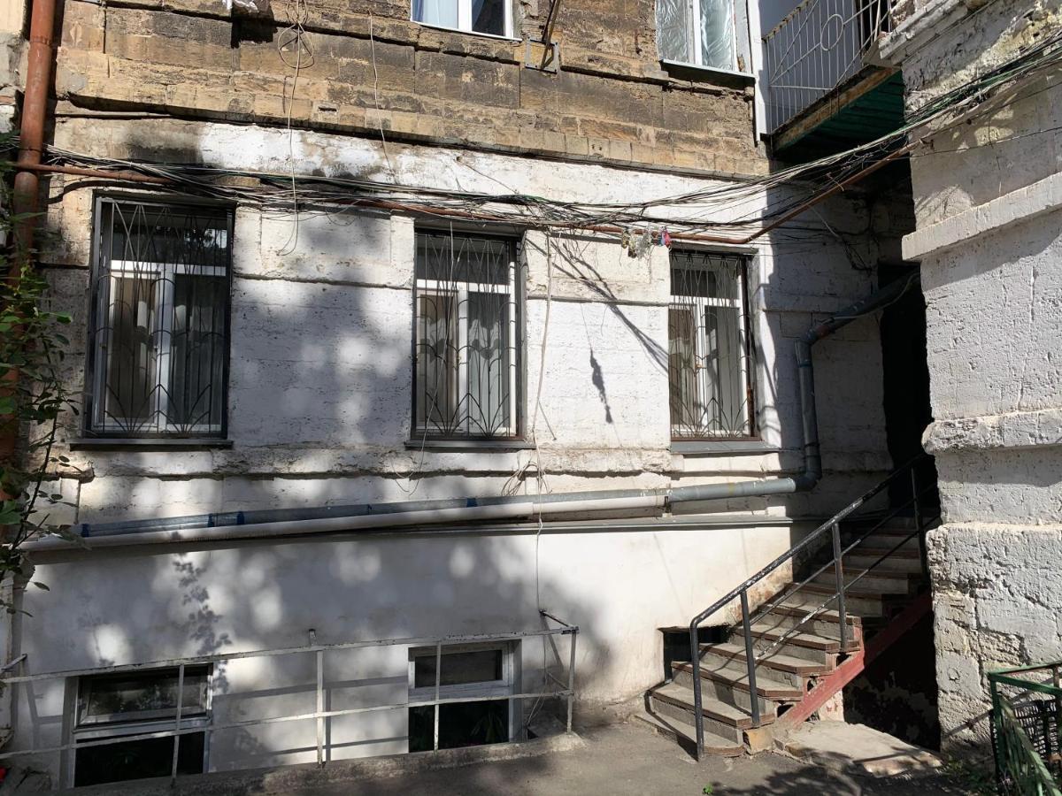 Excellent Apartment In The Center Of Odessa Exterior photo